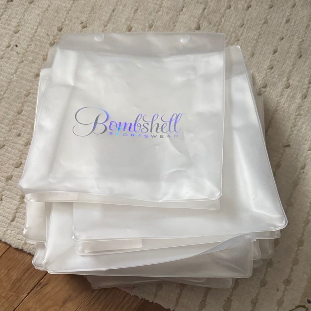 Bombshell Sportswear Branded Clothing Bags – Lot of 20